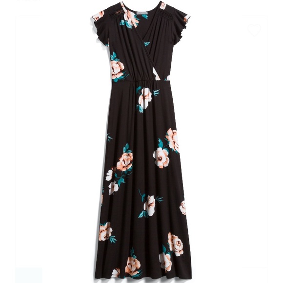 Loveappella Dresses & Skirts - NWT Loveappella Torri Knit Floral Maxi Dress